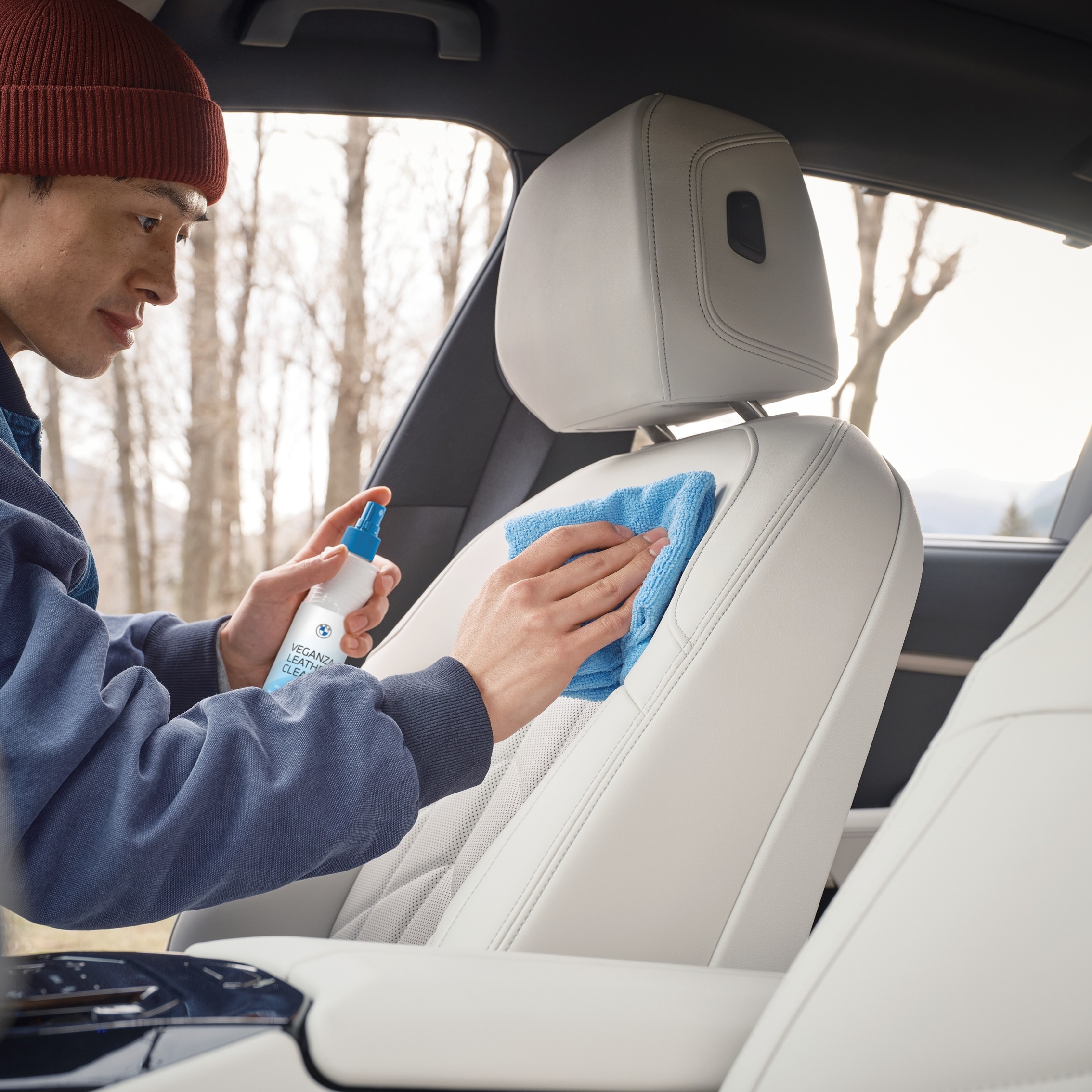 麂皮與內裝清潔劑250ml
