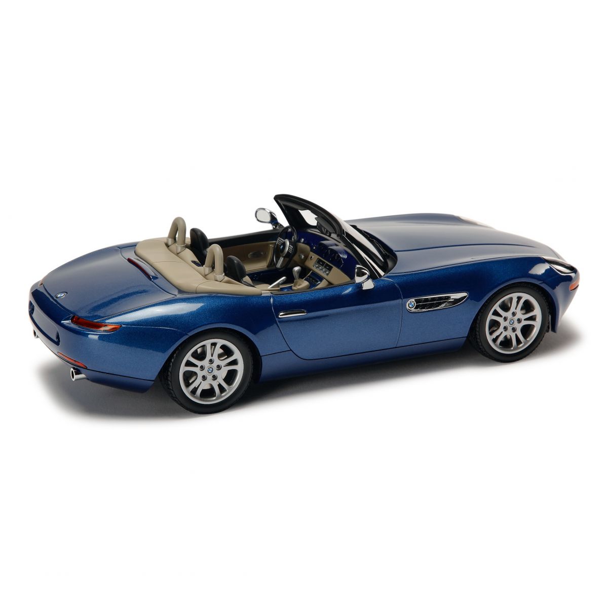 Z8 Roadster 模型車 1:18