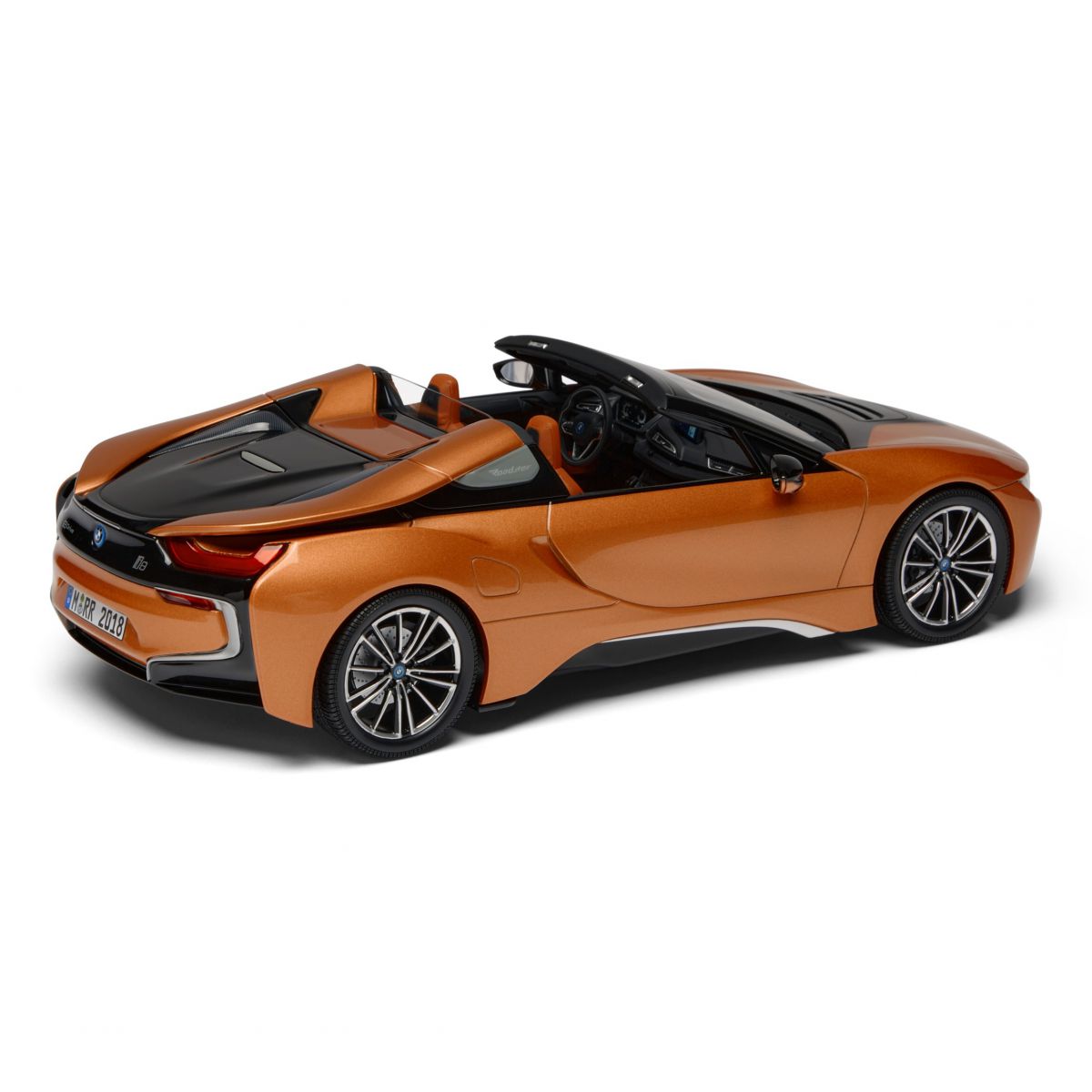 i8 Roadster模型車 1:18