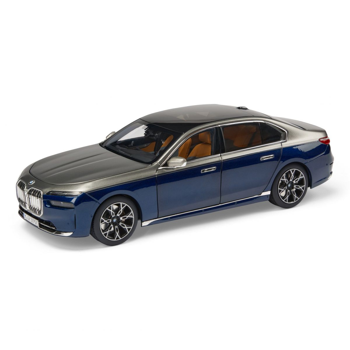 i7藍色模型車1:18