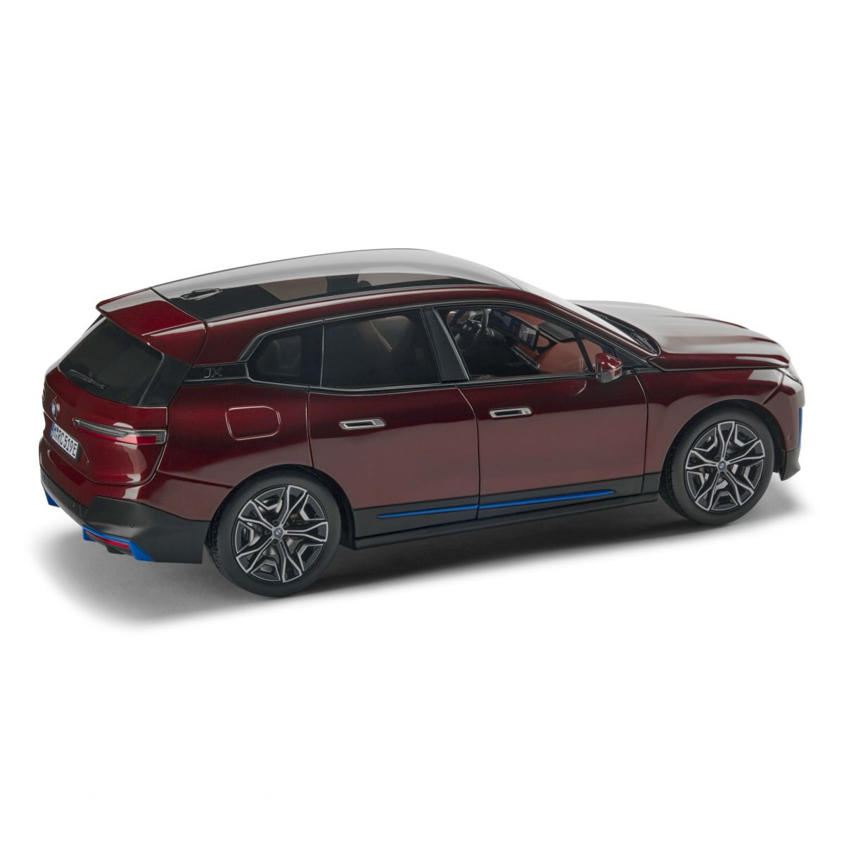 iX 模型車1:18