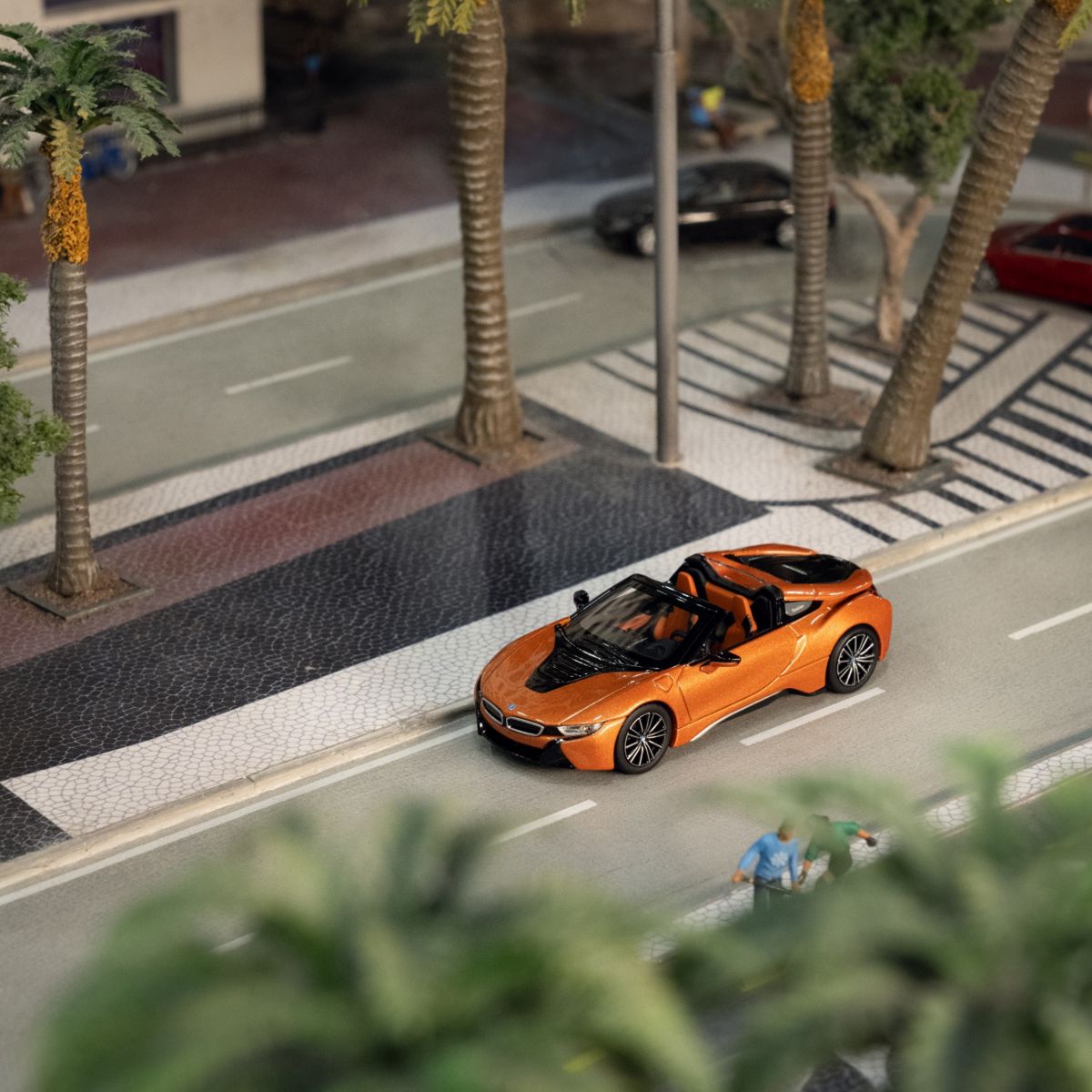 i8 Roadster微型車1:64