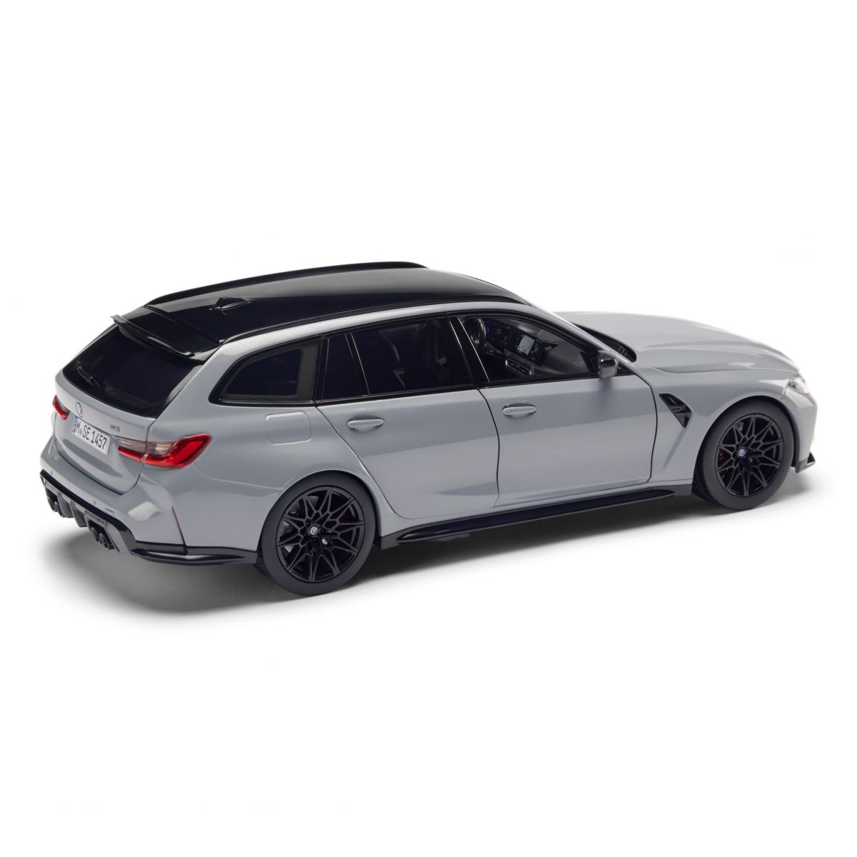 M3 Touring (G81) 模型車 1:18