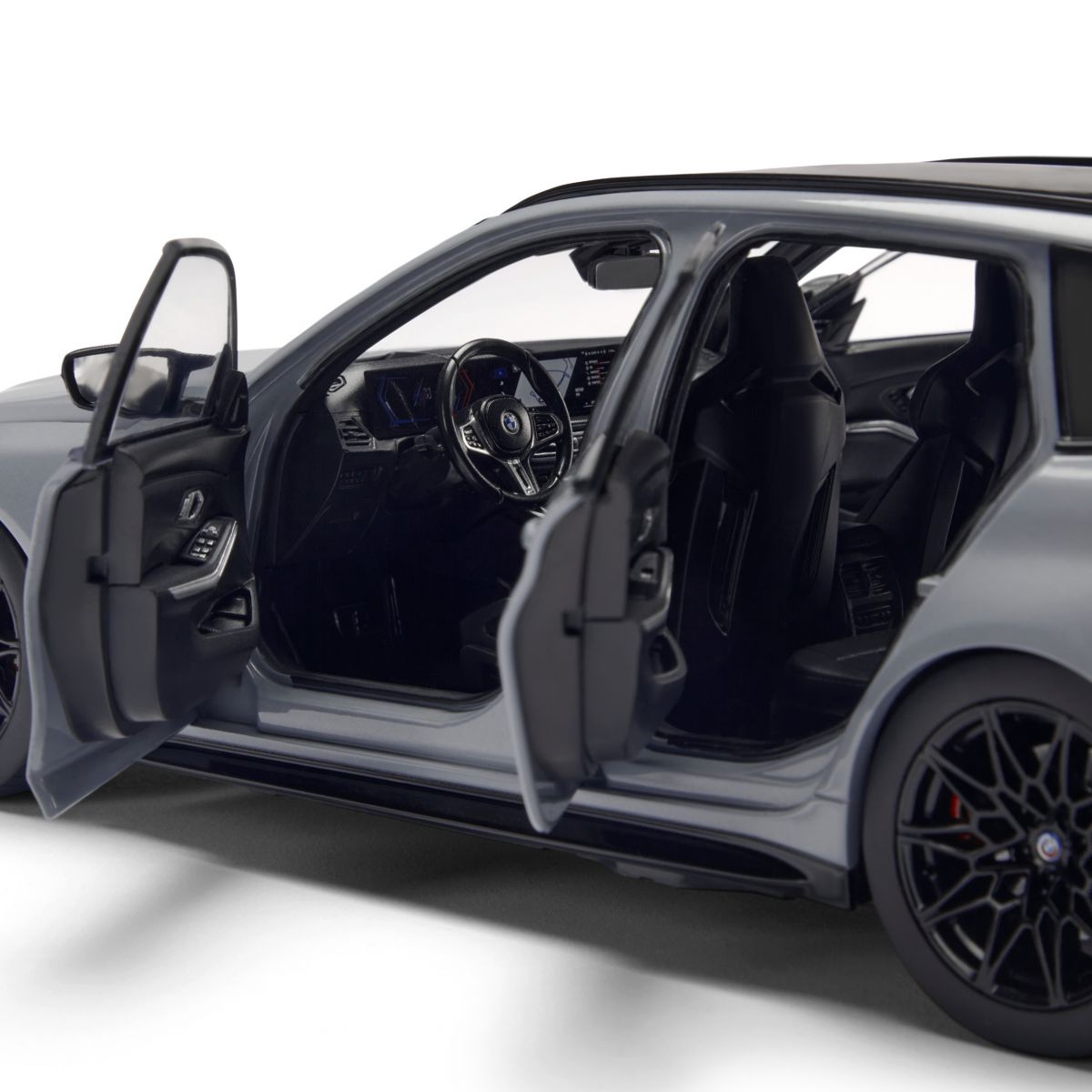 M3 Touring (G81) 模型車 1:18