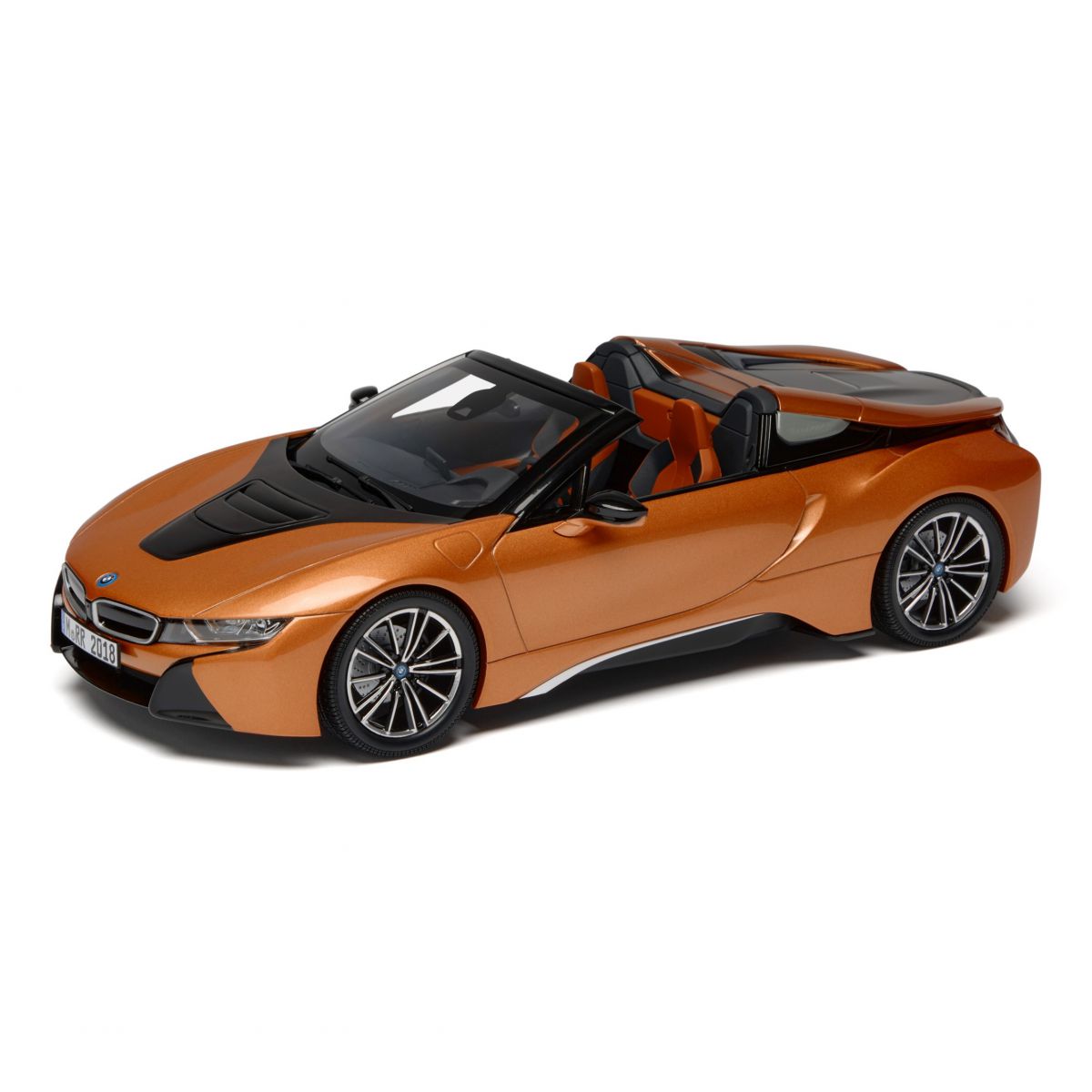 i8 Roadster模型車 1:18