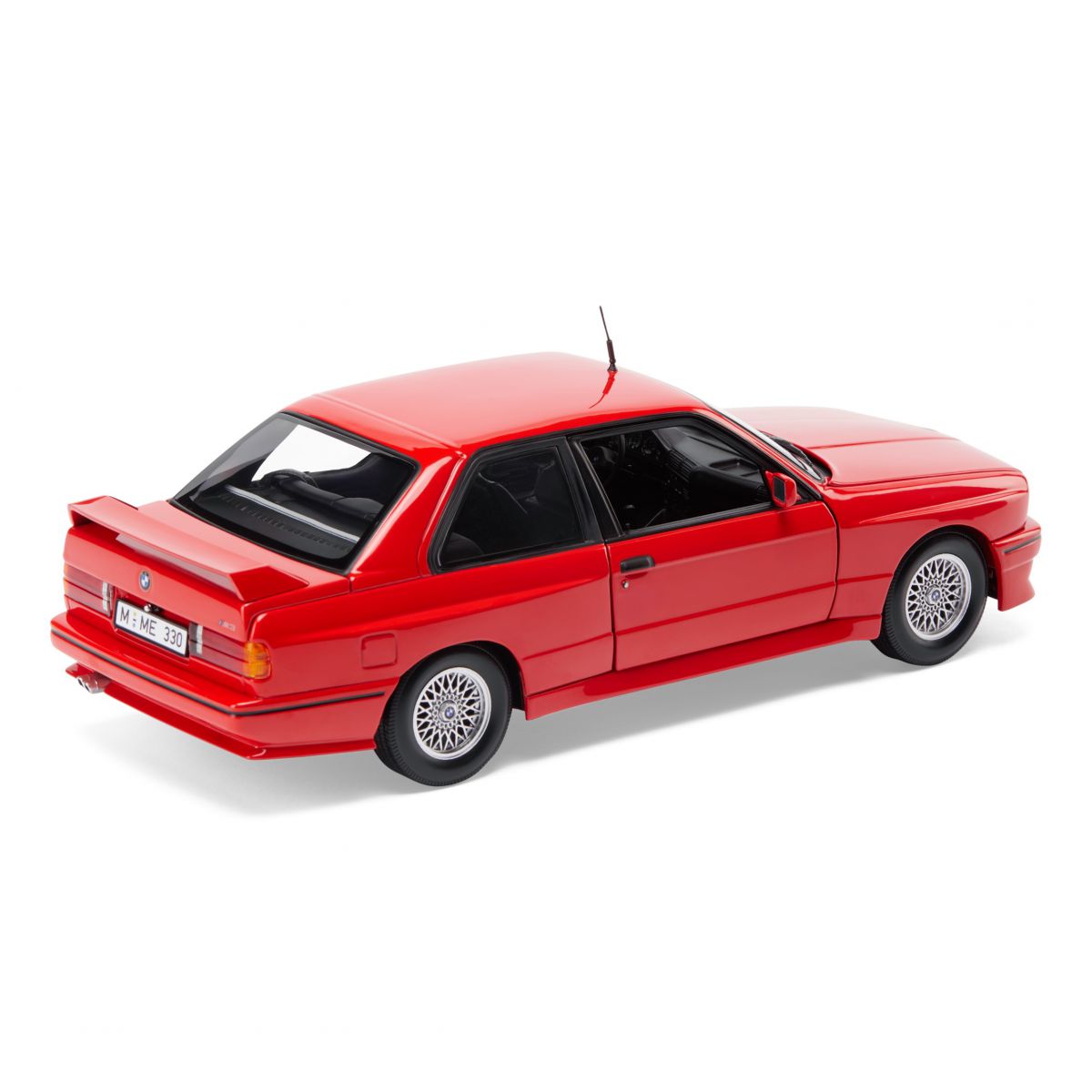 BMW M3(E30)模型車1:18